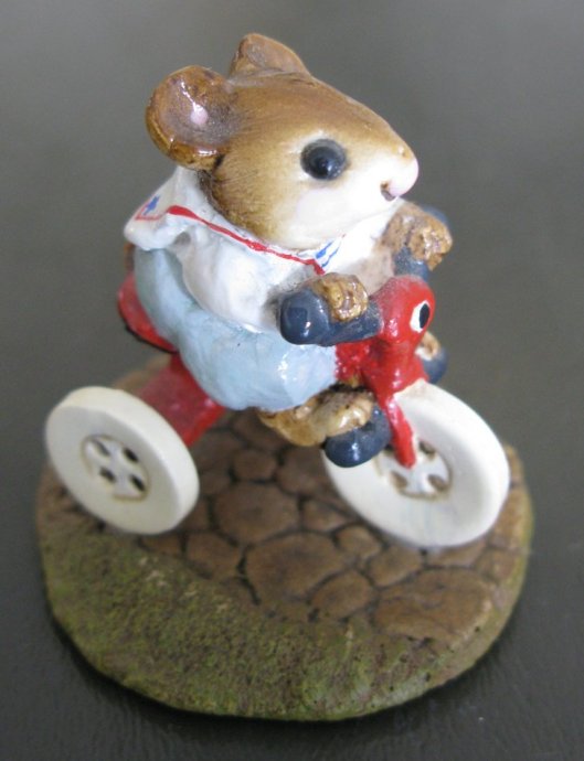 05-WFF Mousie Tricycle R side